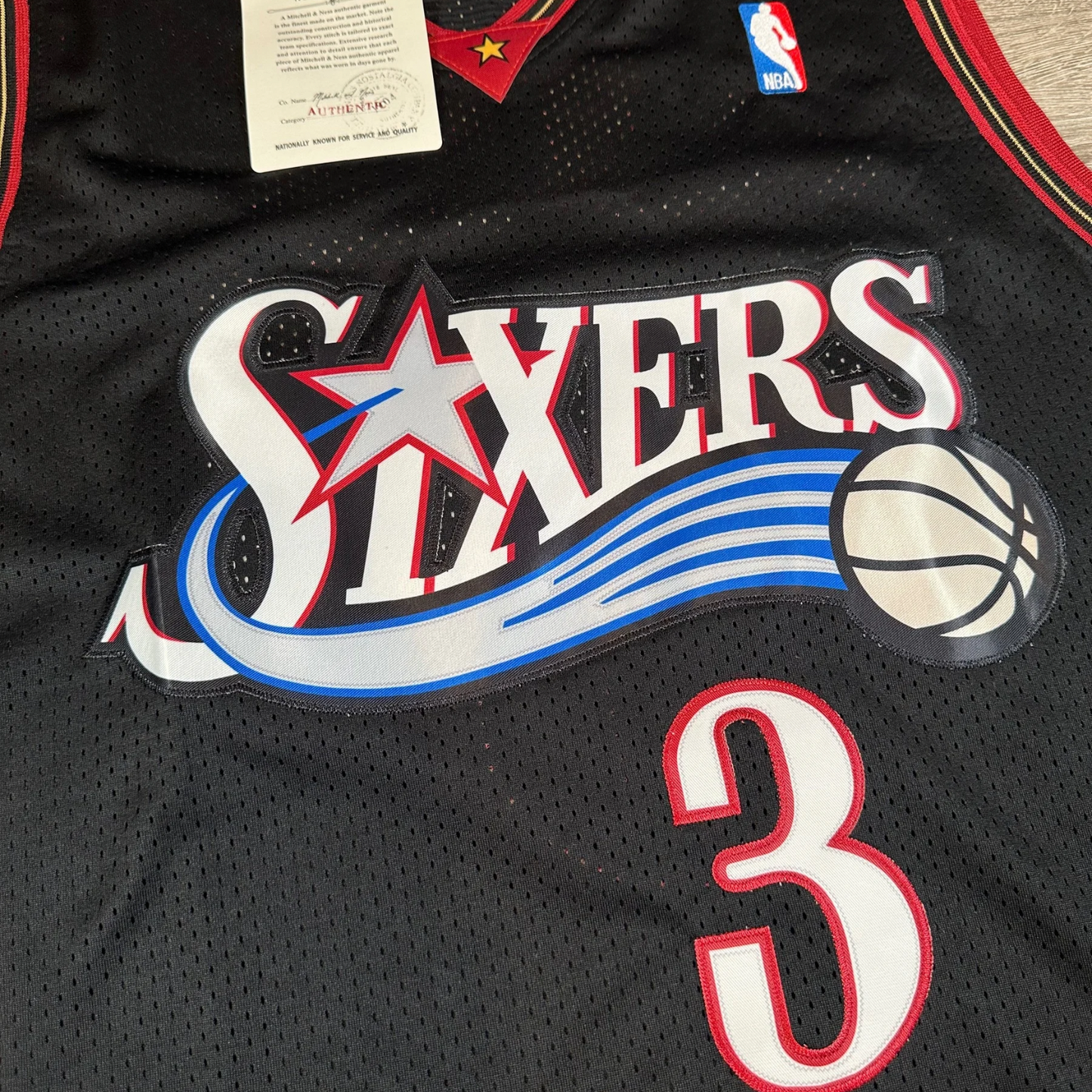 Allen Iverson Philadelphia 76ers "1997-1998 Season" NBA Mitchell & Ness Hardwood Classics Swingman Stitched Jersey