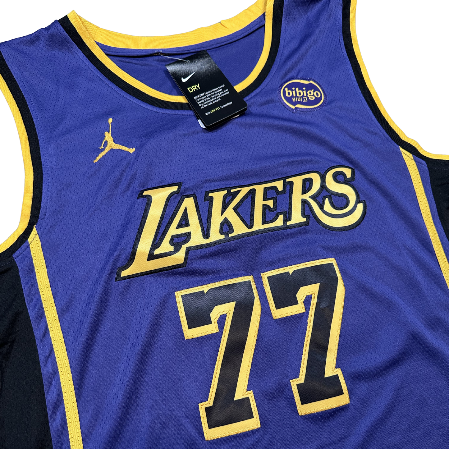 Luka Doncic Los Angeles Lakers NBA Nike Swingman Stitched Jersey