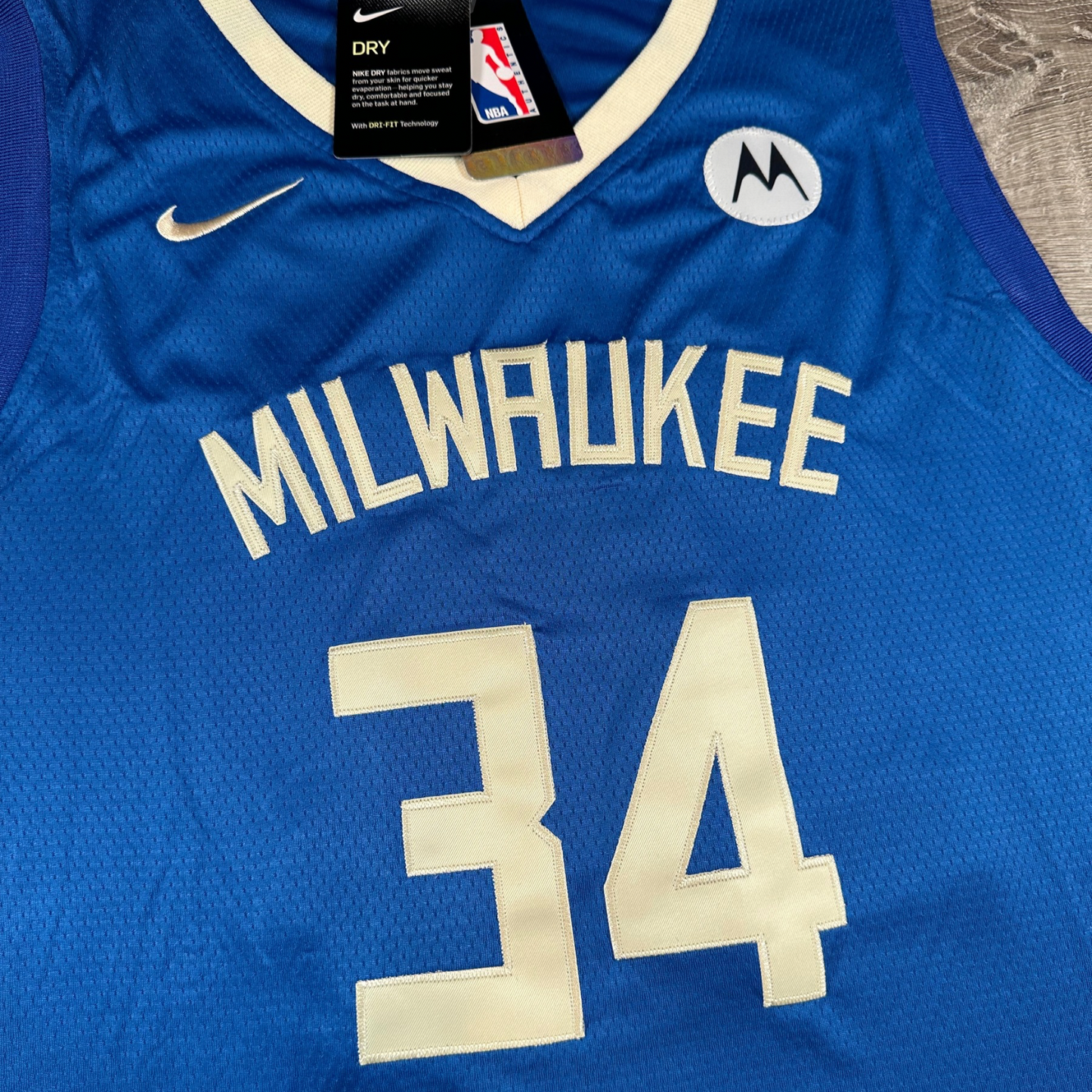Giannis Antetokounmpo Milwaukee Bucks NBA Nike Swingman Stitched Jersey