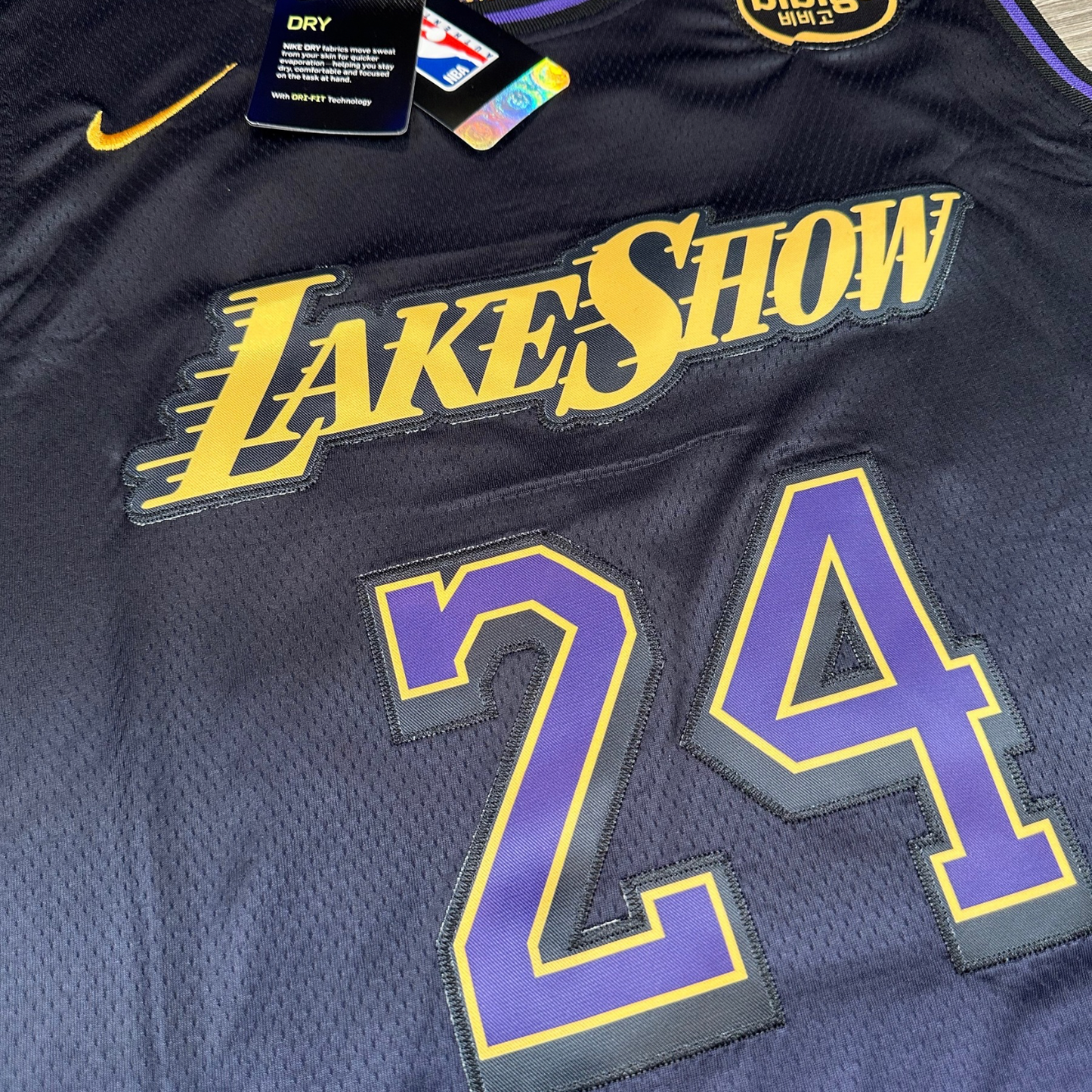 Kobe Bryant Los Angeles Lakers NBA Nike Swingman Stitched Jersey