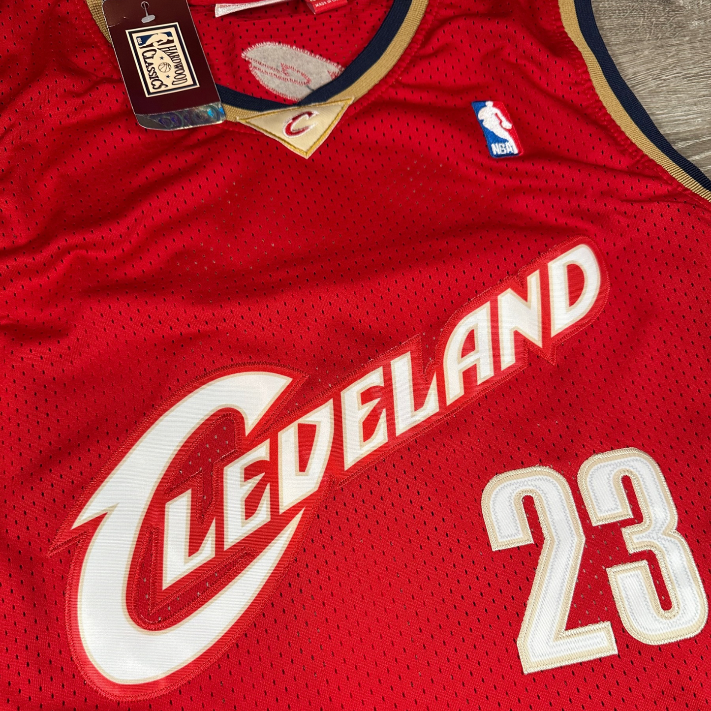 LeBron James Cleveland Cavaliers "2003-2004 Season" NBA Mitchell & Ness Hardwood Classics Swingman Stitched Jersey